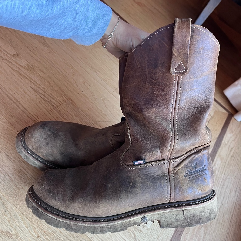 Classic Brown Leather Men's Boots - Picture 5 of 6